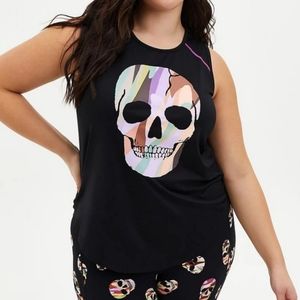 NEW, BLk Active Tank with Multi-color Camo Skull